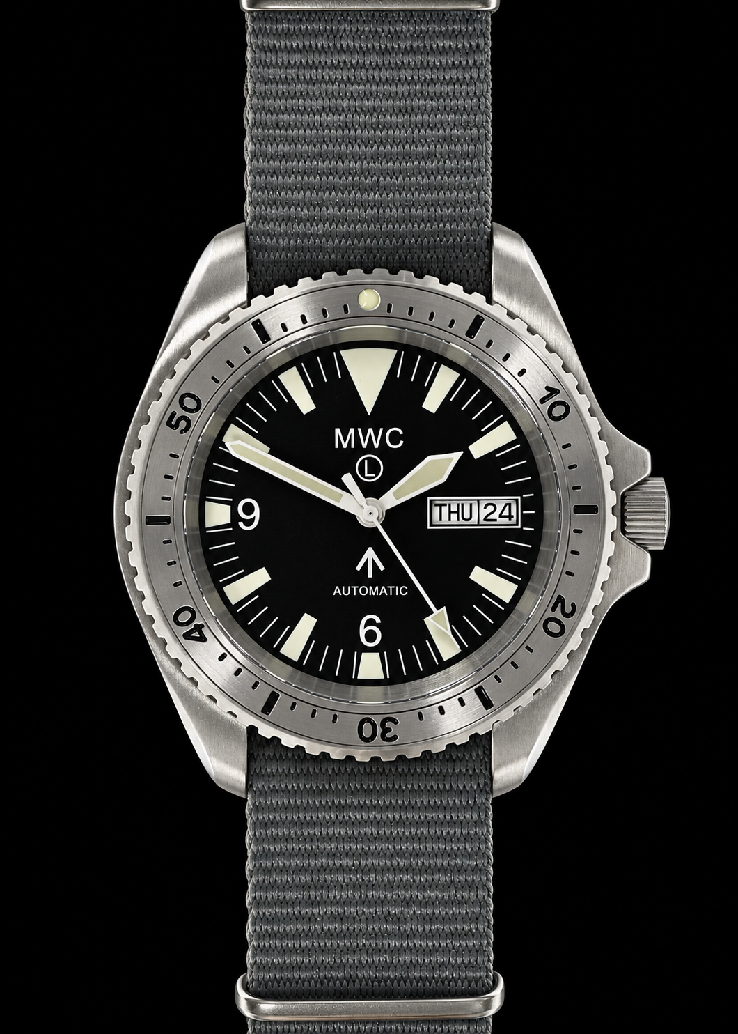 MWC Ltd Edition 1999-2001 Pattern Automatic Day/Date Military Divers Watch with Stainless Steel Case and Sapphire Crystal