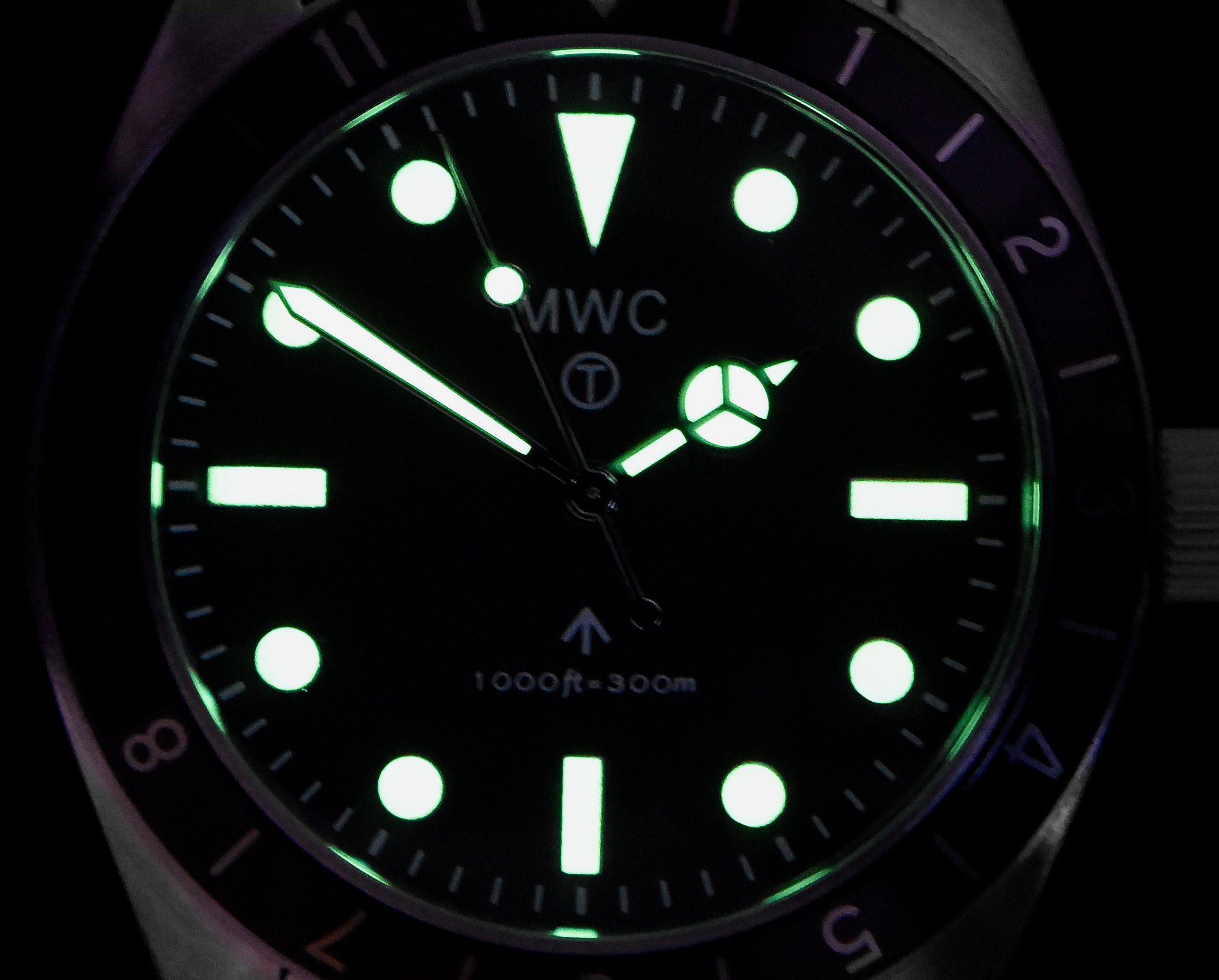 MWC Classic 1960s Pattern Dual Time Zone Automatic Divers Watch with Retro Luminova Paint and Sapphire Crystal